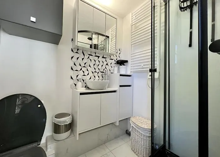 Studio Duplex Proche Mer Gare Commerce
